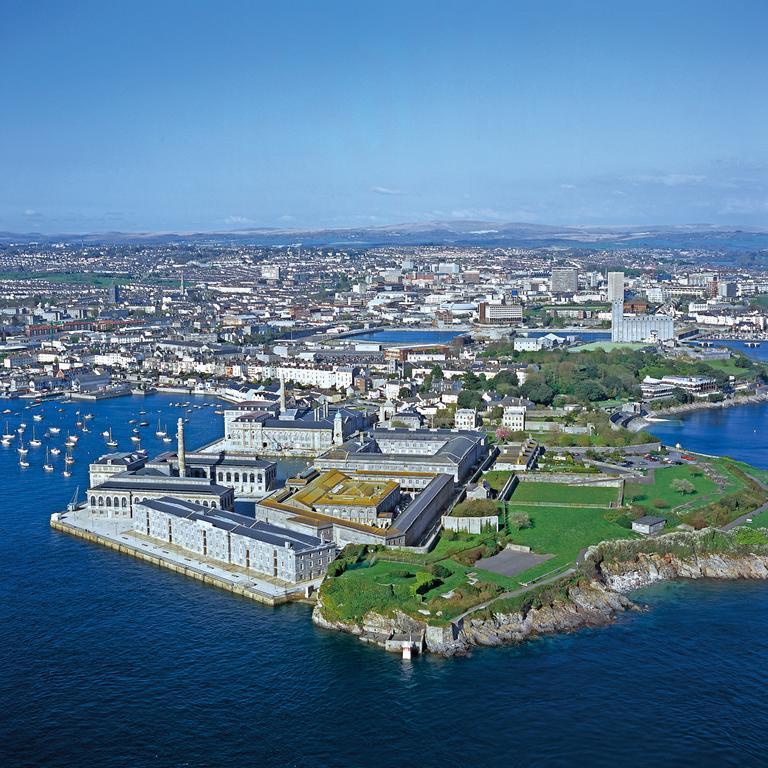 Buckingham Place At The Royal William Yard Plymouth Exterior foto